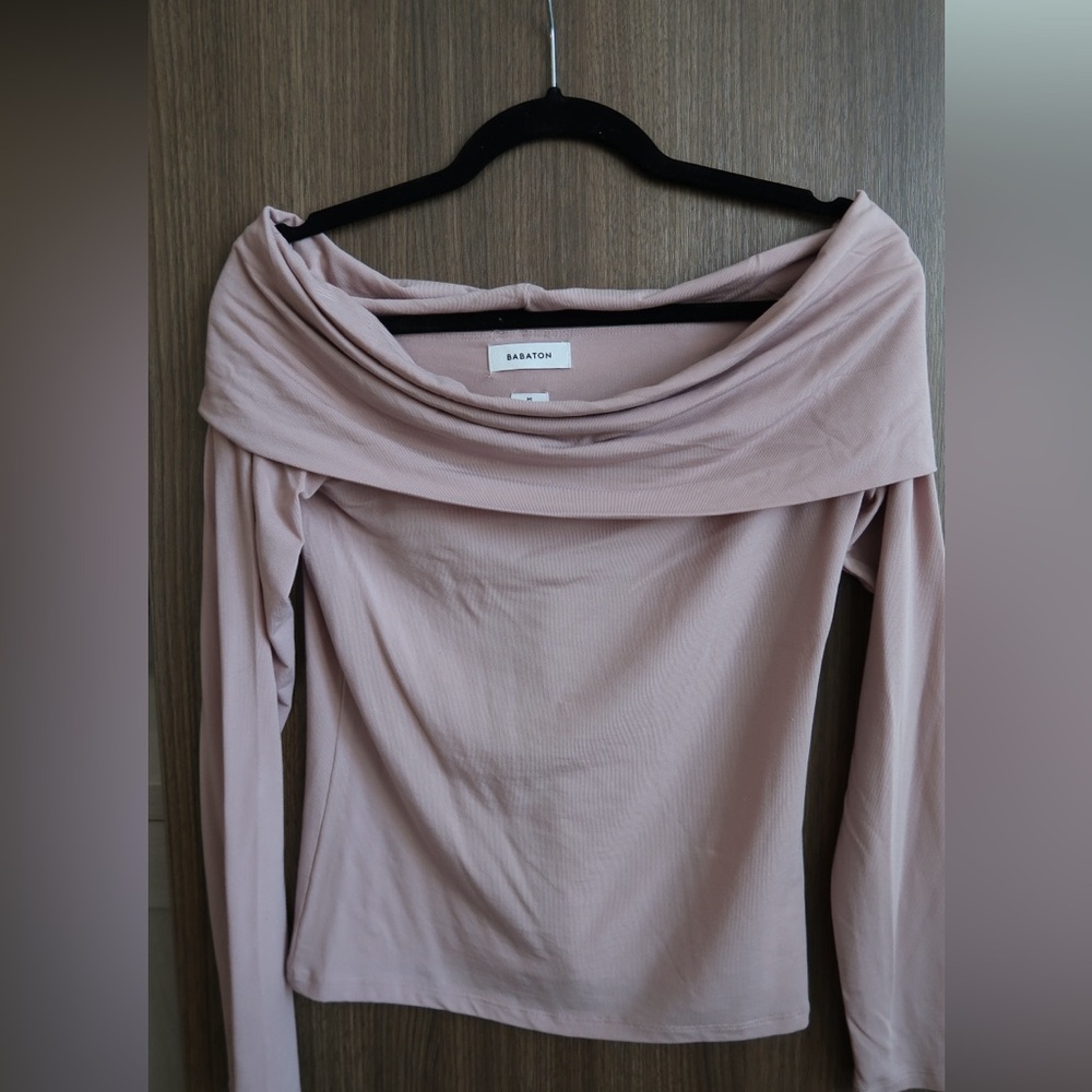 Aritzia Babaton Off-Shoulder Long Sleeve Top in Blush